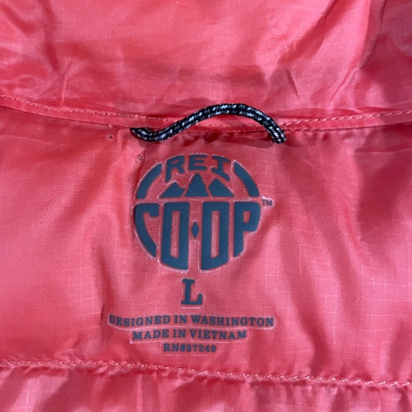 REI COOP down puffer vest Large - Picture 3 of 9